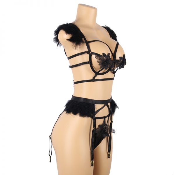 Sexy Black 3 Piece Set With Underwire - Image 2